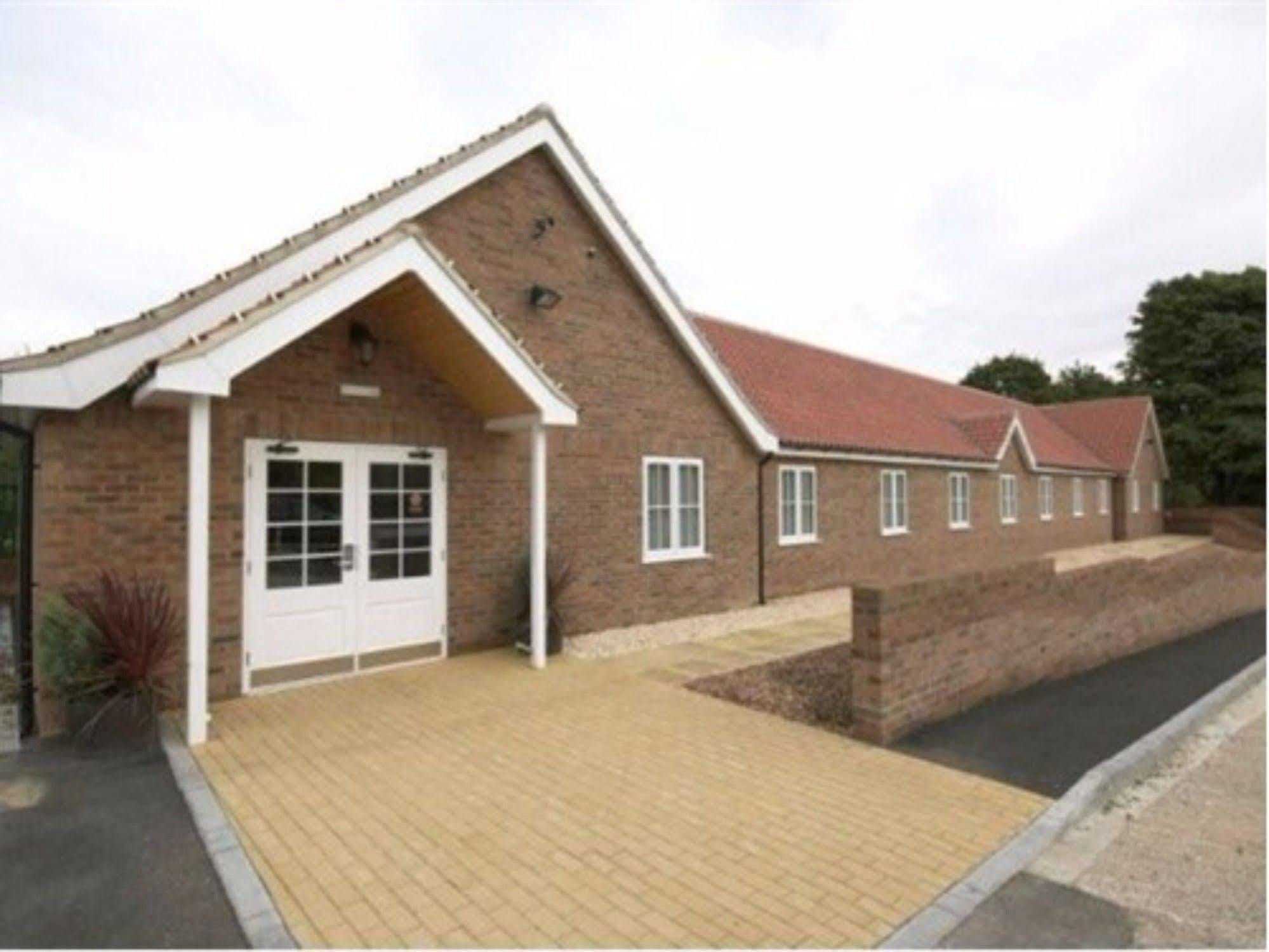 The Ferguson Fawsitt Arms & Country Lodge Walkington  Exterior photo